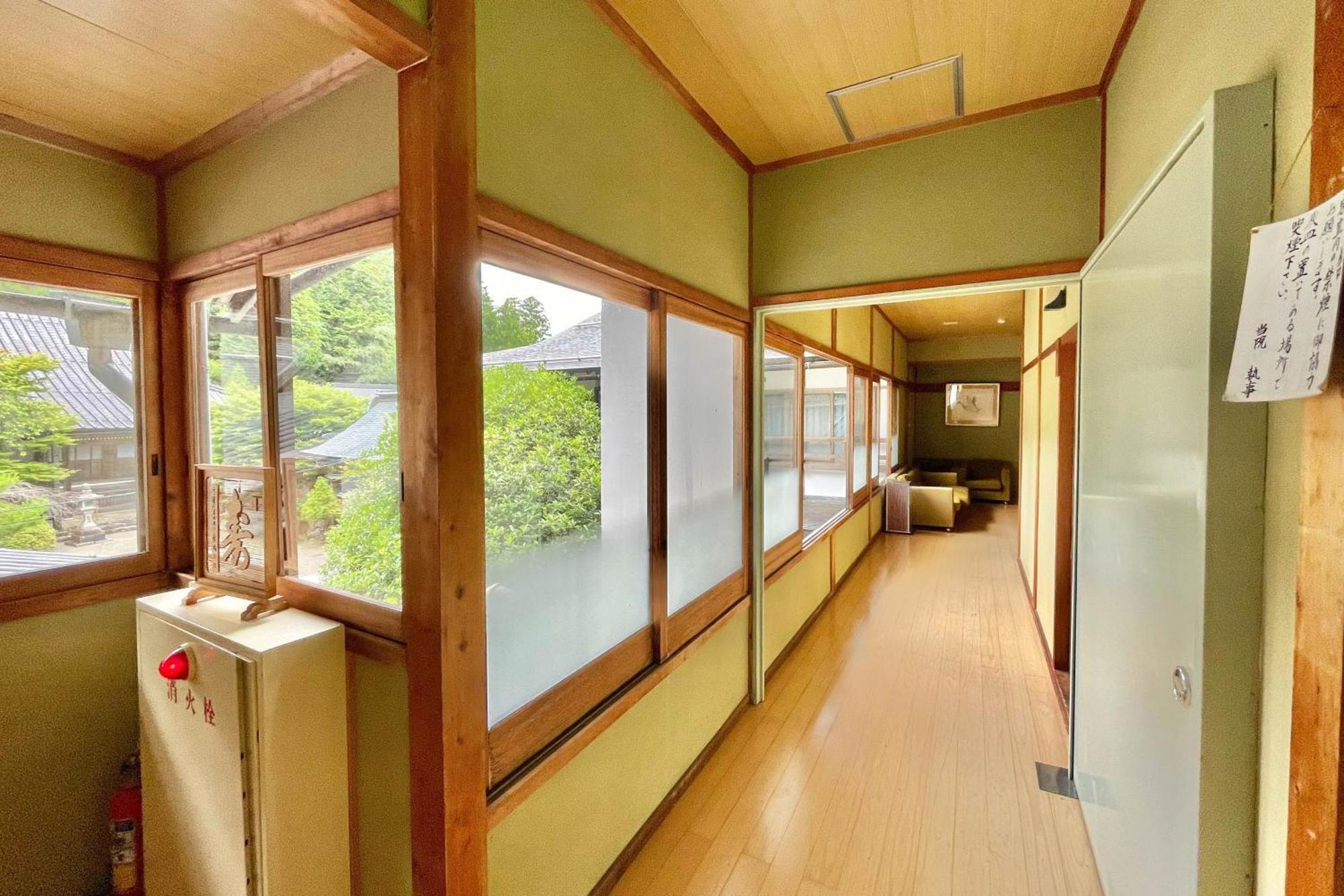 Hotel Koyasan Shukubo Hojoin Zewnętrze zdjęcie